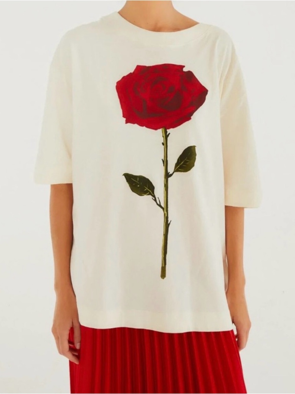 FARM Rio Cream Tee with Red Rose Graphic